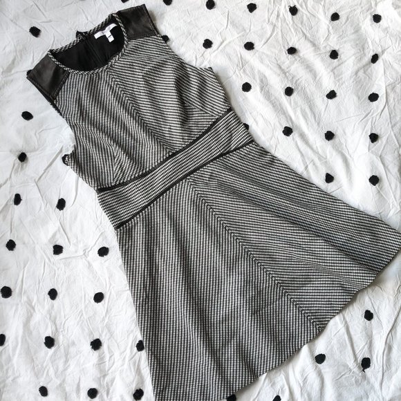 10 Crosby Derek Lam Black and White Mini Dress - Picture 1 of 7